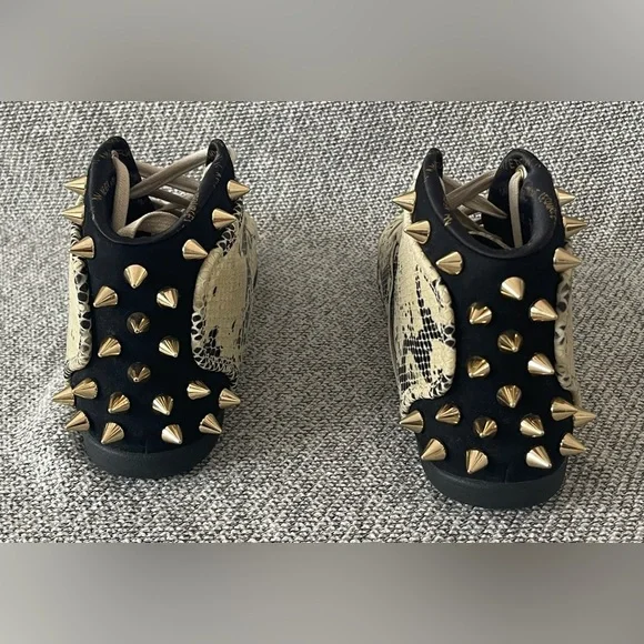 Reebok Melody Ehsani x Question “Love” Mid Top Sneakers- NWOT- Women’s 8.5 USA - Picture 4 of 16